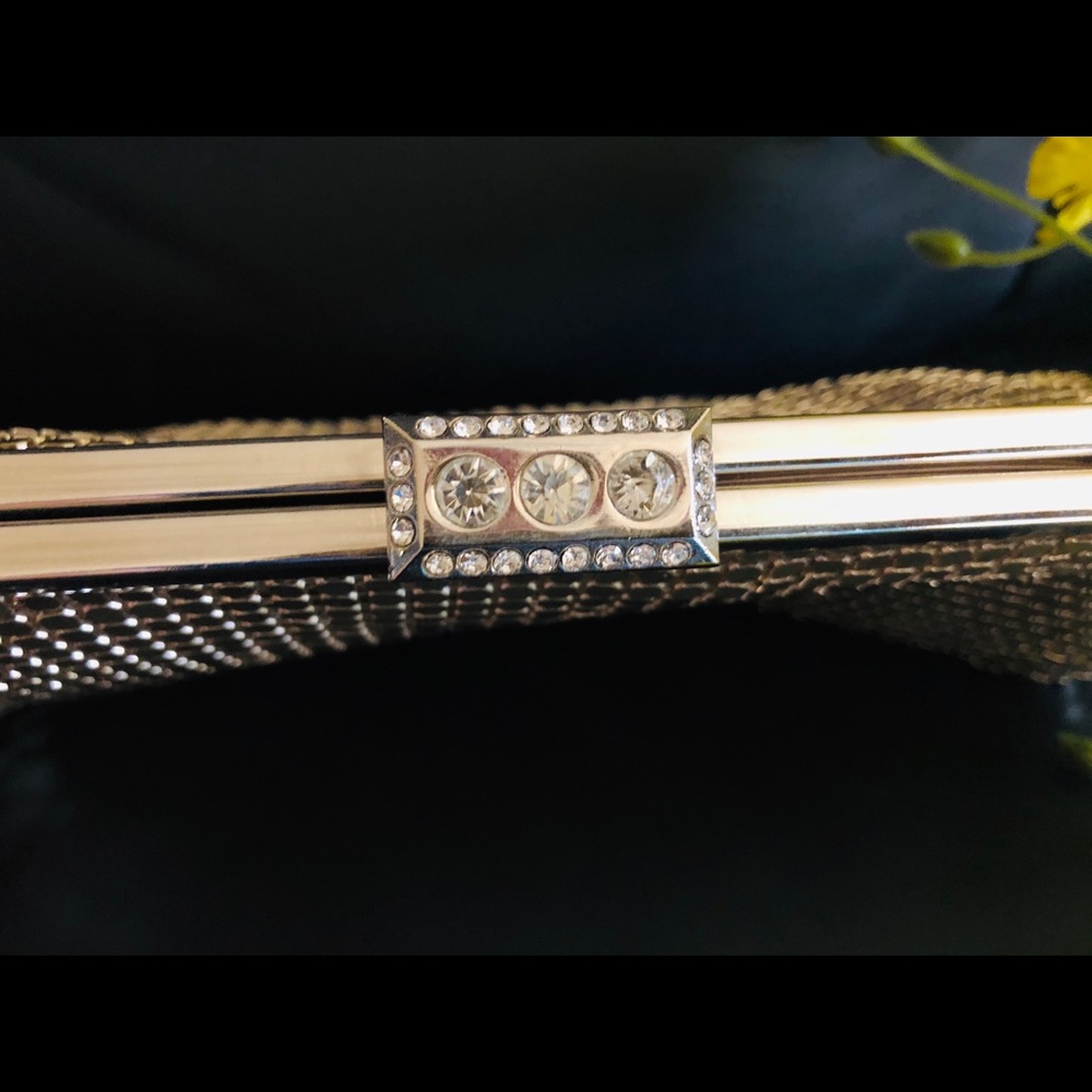 Purse - Picture 2 of 3